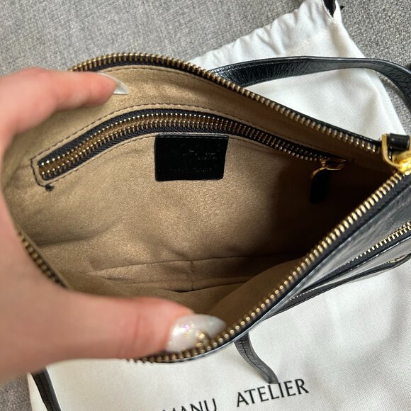 Manu Atelier - Three Zipped Baguette Black High Gloss - Picture 5 of 6